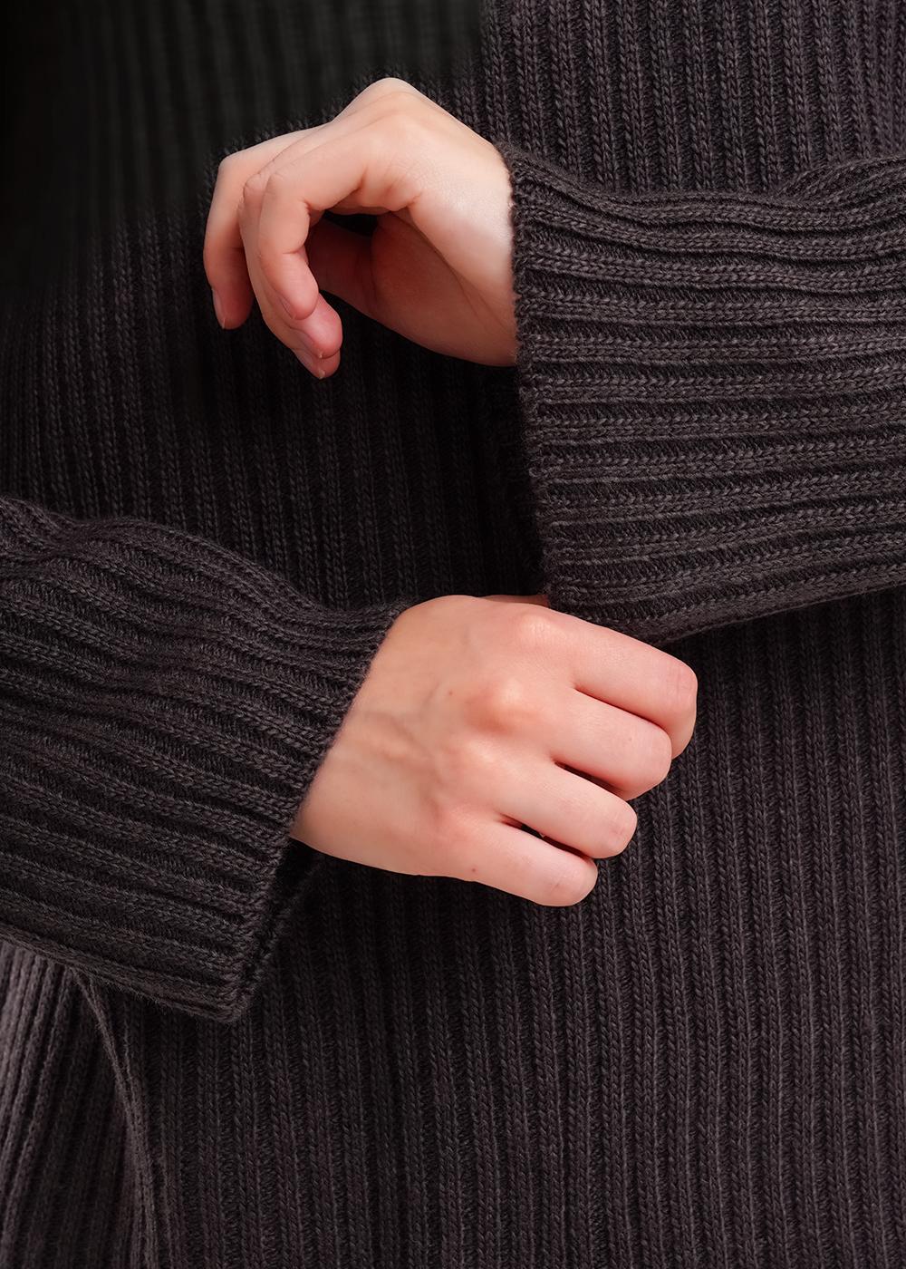 Ст.цена 1975р CLE 154580/190авш Джемпер женский 154580/190авш т.серый