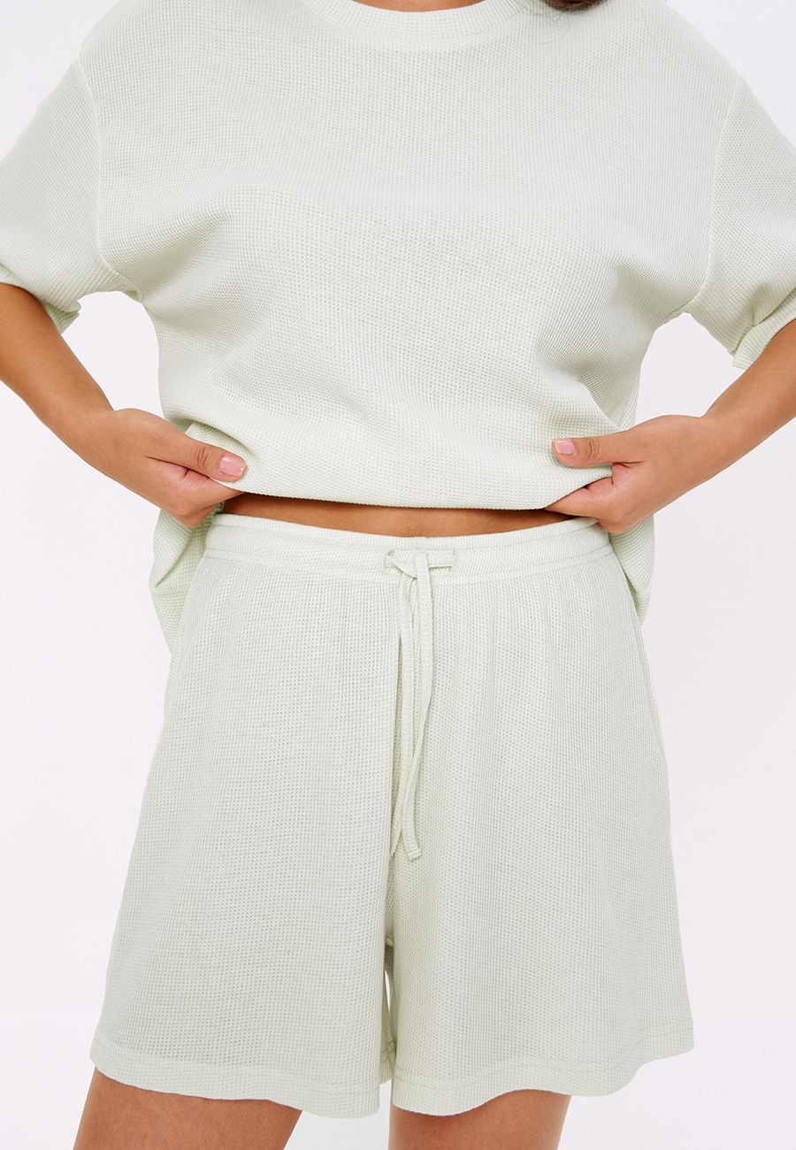 0120243002 Комплект жен.(блузка и шорты) Olana светло-серый