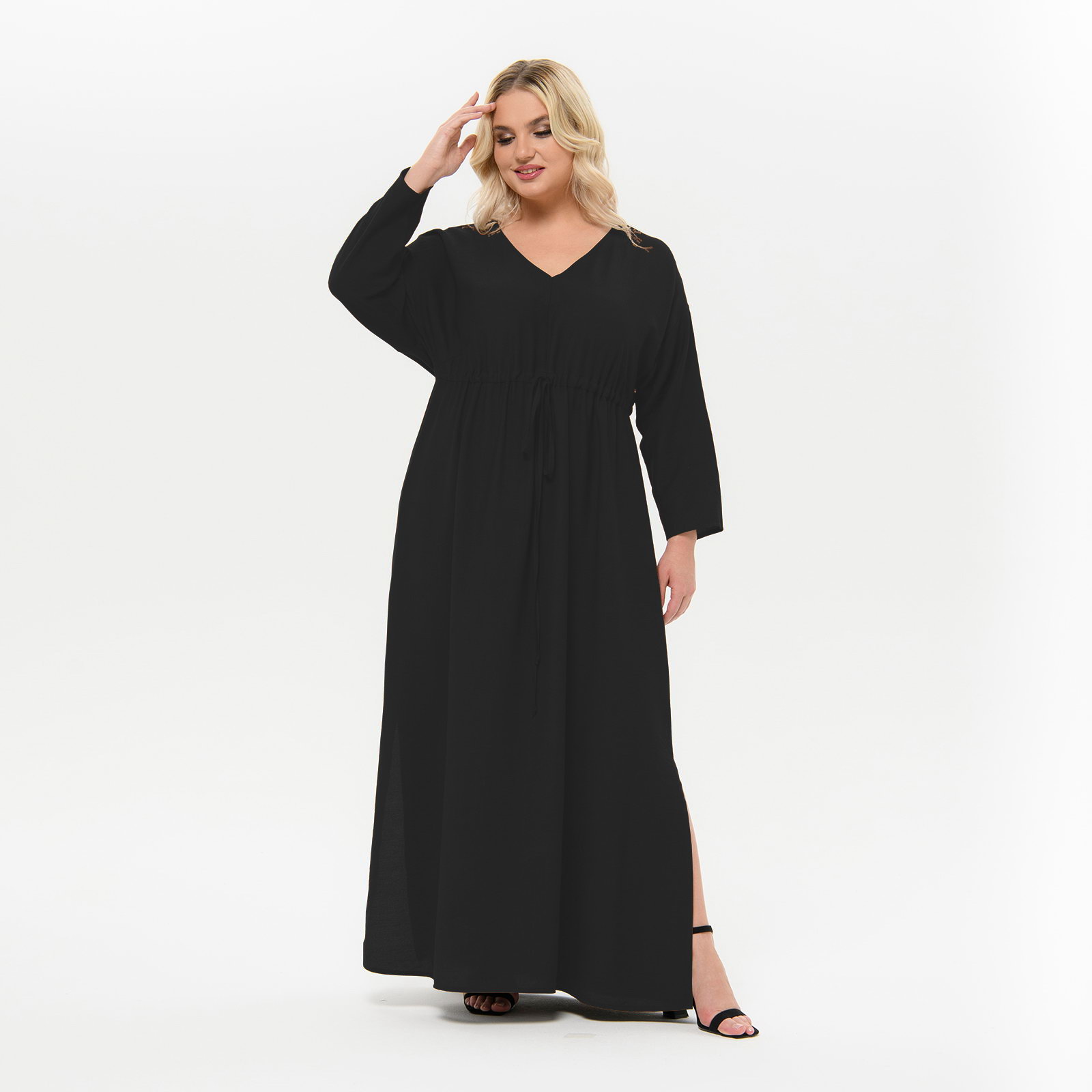 Платье длинное с V - вырезом, с кулисой под линией груди, черное