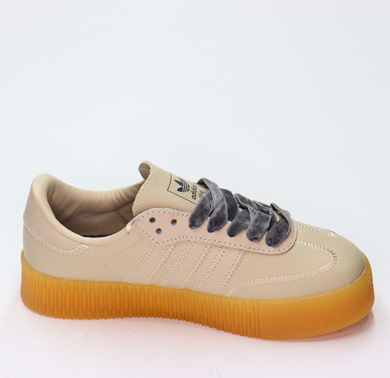 Кроссовки нат. Кожа (36-41)р. / шт. 3776/1550