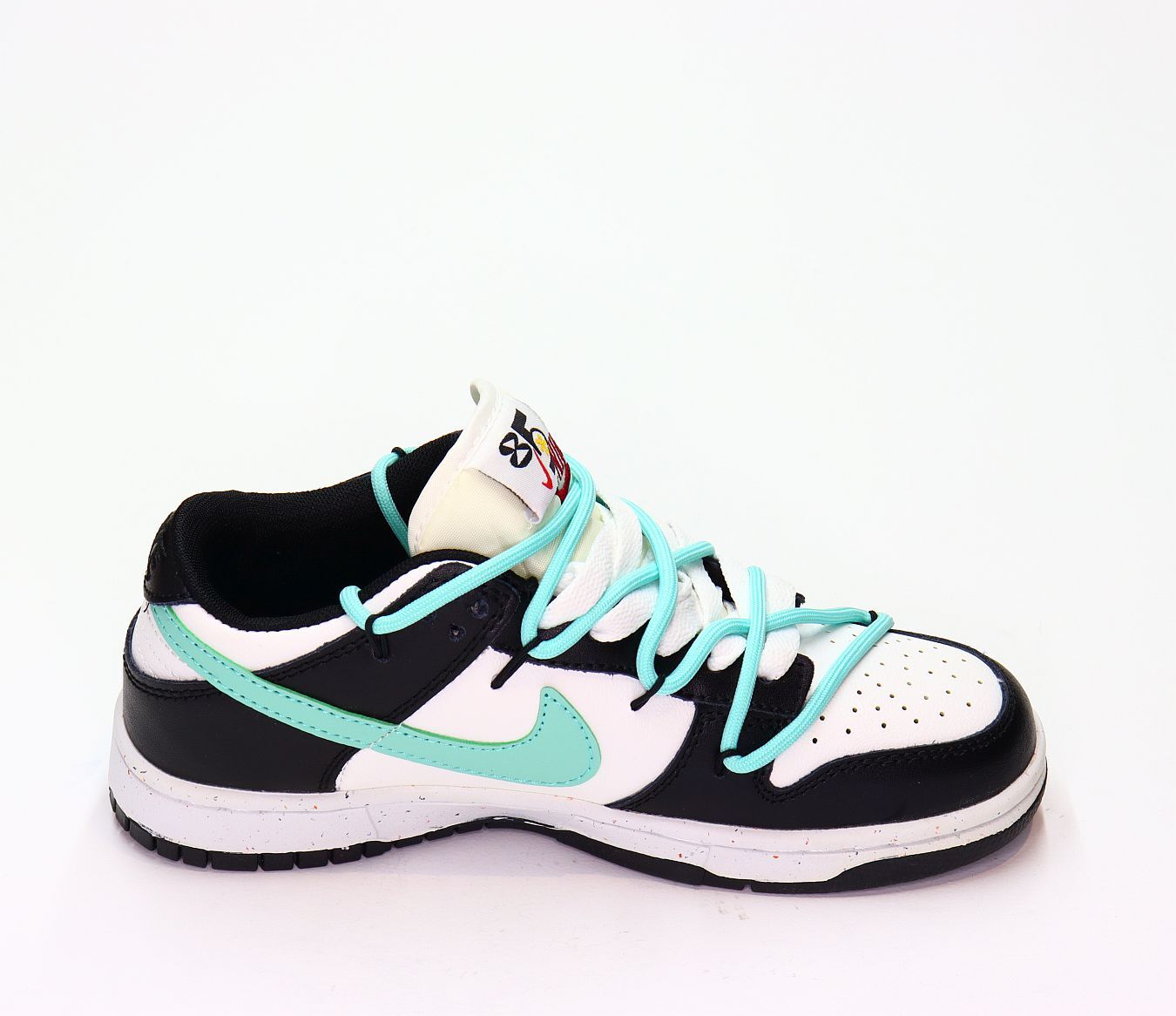 Кроссовки нат. Кожа (36-41)р. / шт. B1051/7