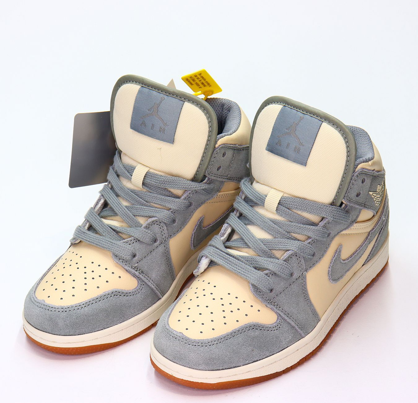 Кроссовки нат. Кожа (36-41)р. / шт. 2275/1624