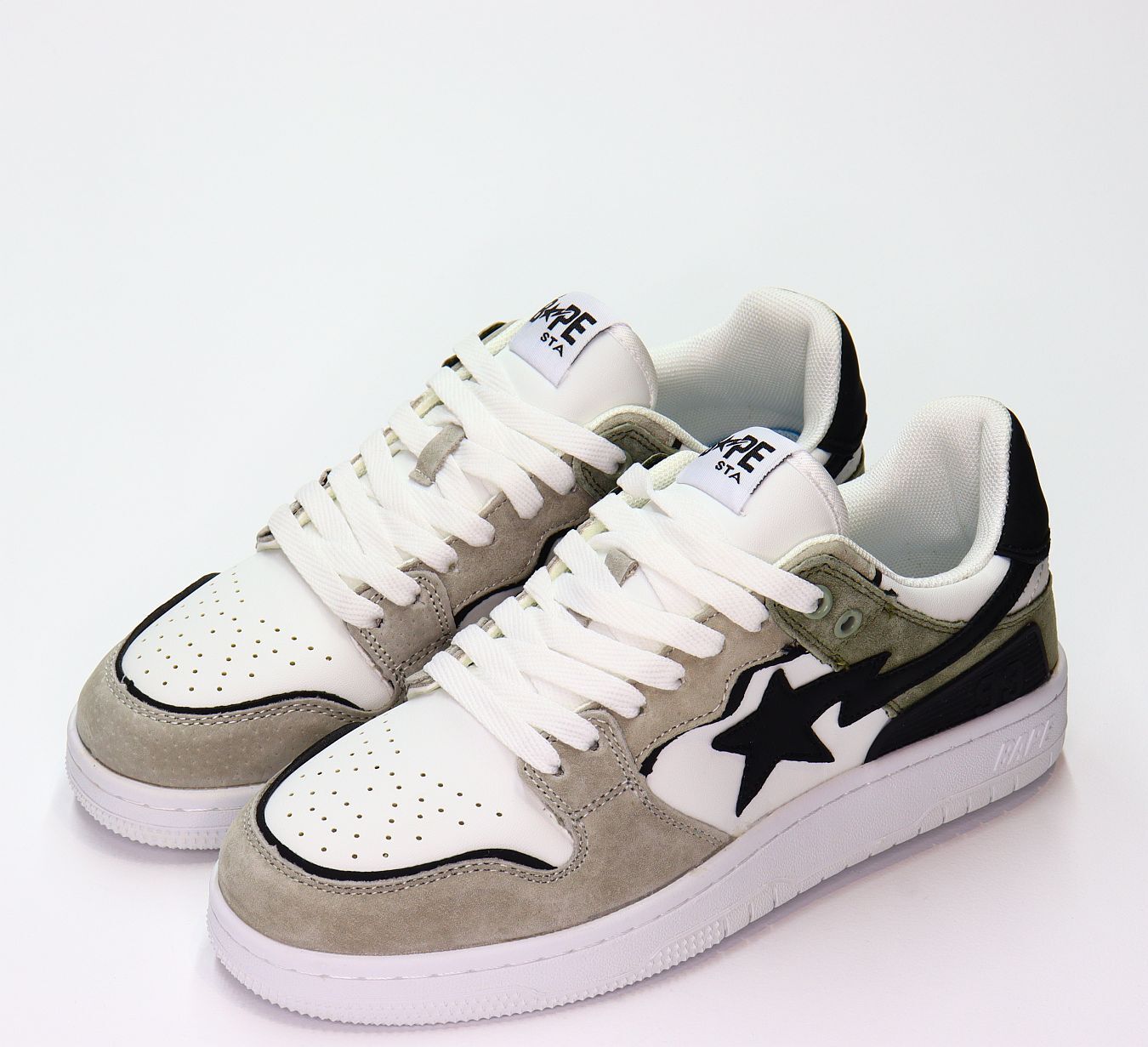 Кроссовки нат. Кожа (41-46)р. / шт. A1041/12