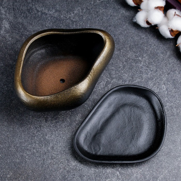 Горшок для для кактусов и суккулентов «Бонсай малый», 600 мл, 17×14×8 см, керамика, с поддоном, цвет чёрное золото