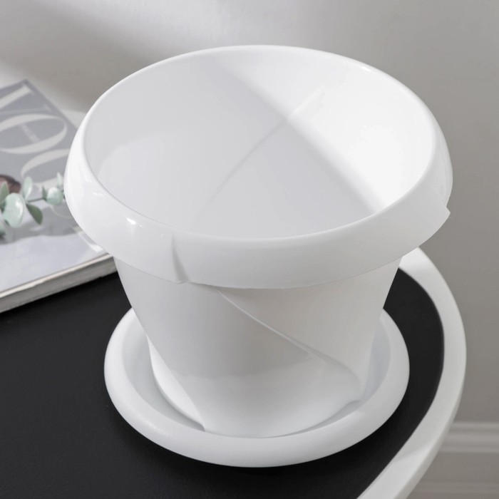 Горшок для цветов с поддоном «Флориана», 2.8 л, d=20 см, h=18.2 см, белый