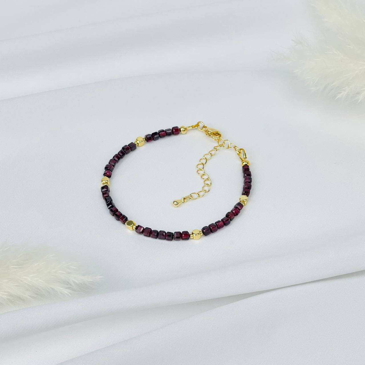 Радуга Самоцветов Браслет из Граната