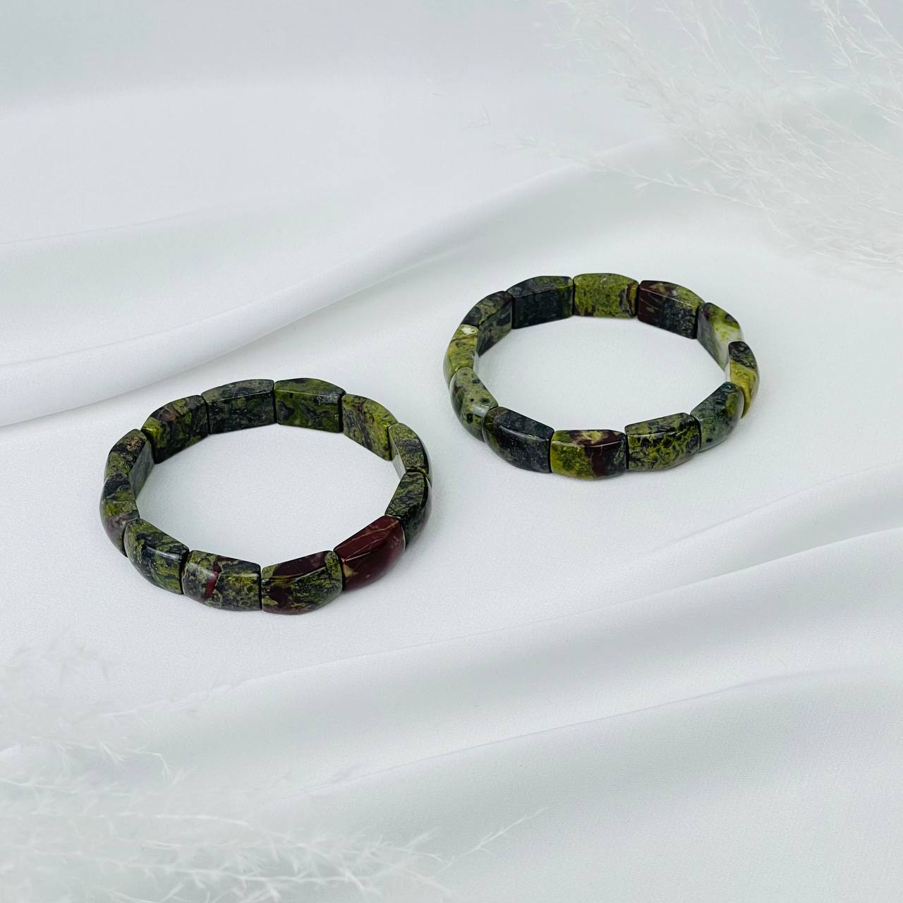 Радуга Самоцветов Браслет из зеленой Яшмы (Кровь дракона)