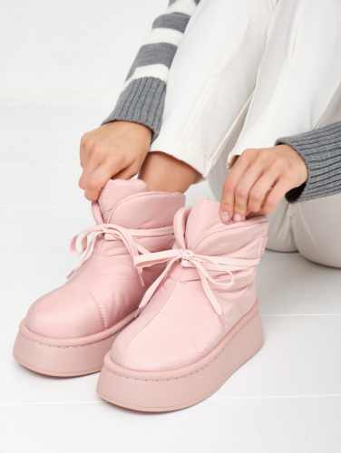 KB904PN Дутики-угги женские зимние на овечьей шести нежно розовые KING BOOTS