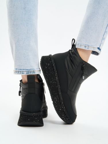 KB902SW Дутики зимние женские черные на платформе короткие KING BOOTS