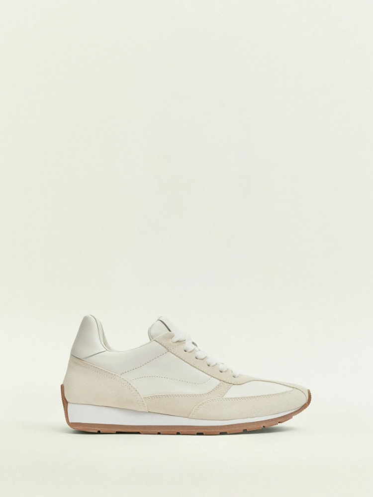 Кроссовки из натуральной кожи ,
100% натуральная кожа ,