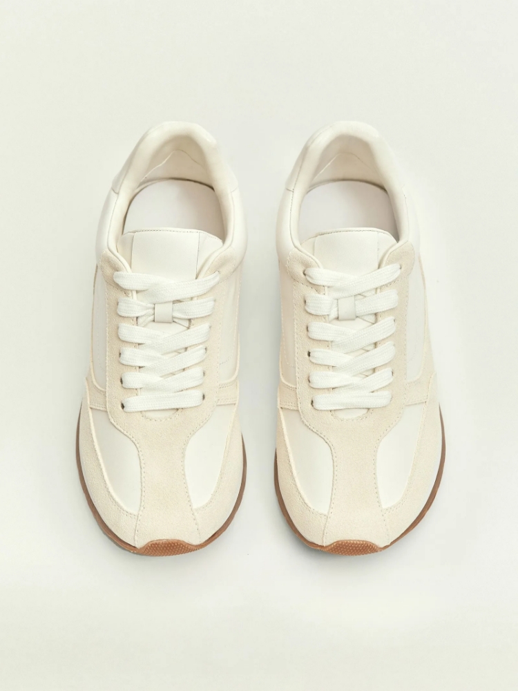 Кроссовки из натуральной кожи ,
100% натуральная кожа ,