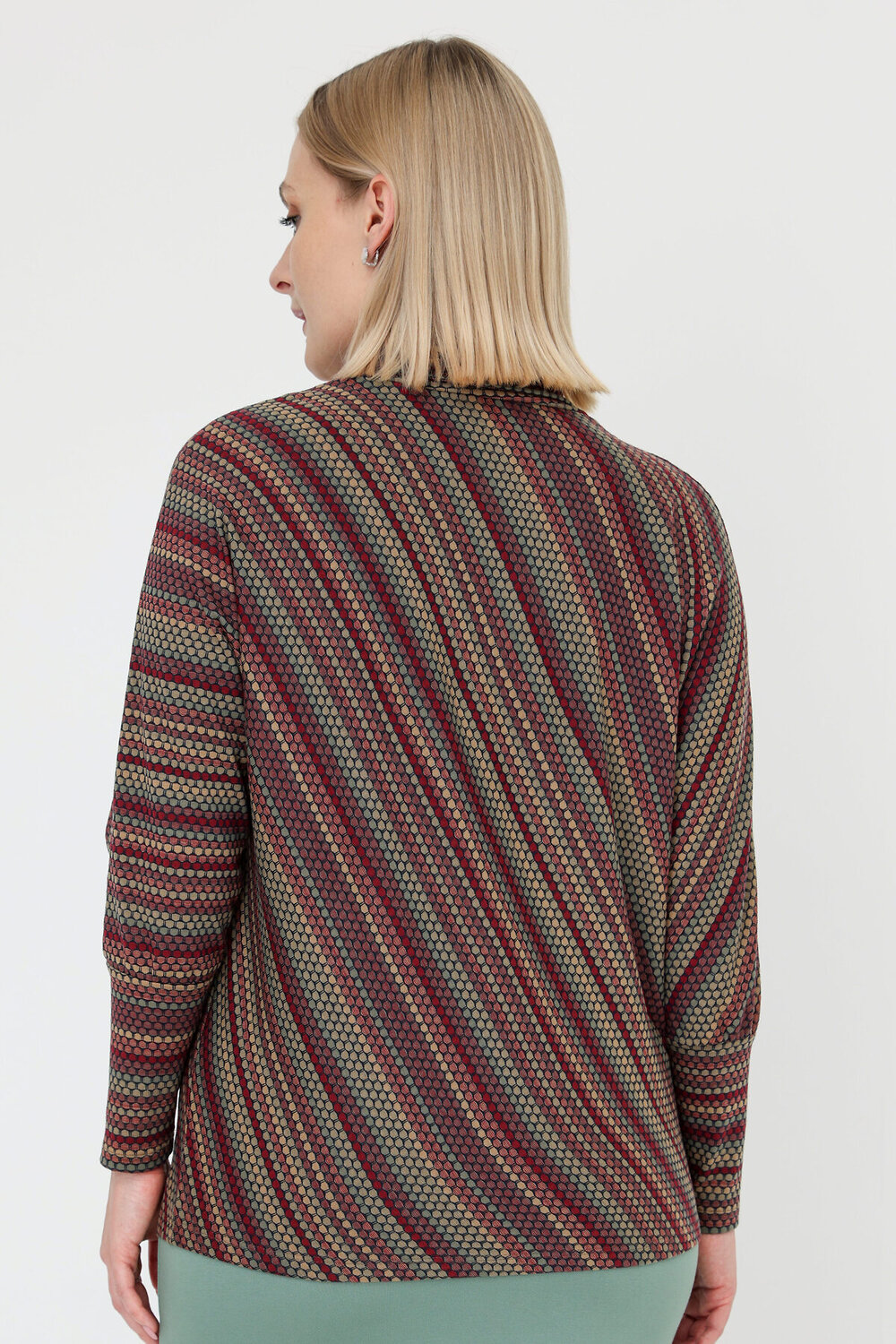 ст. цена1200руб.! RISE Джемпер 4261/03