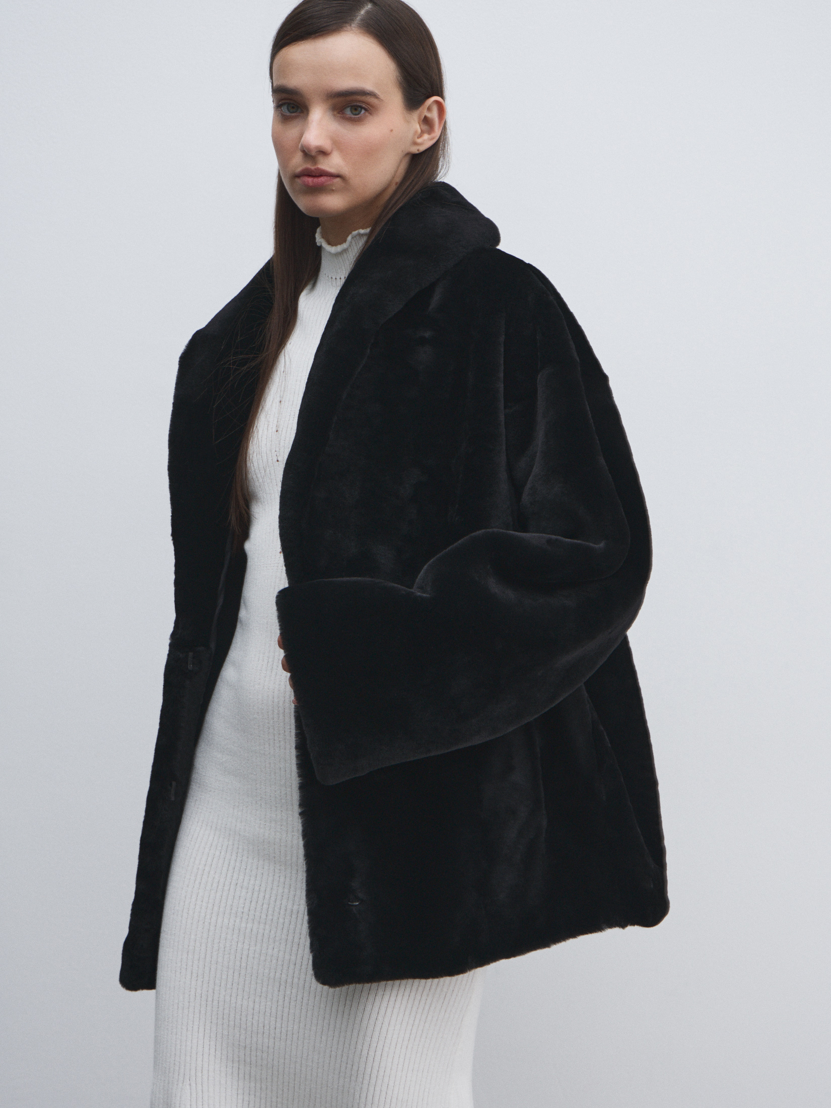 Женская шуба MAISON DAVID 4749491, черный