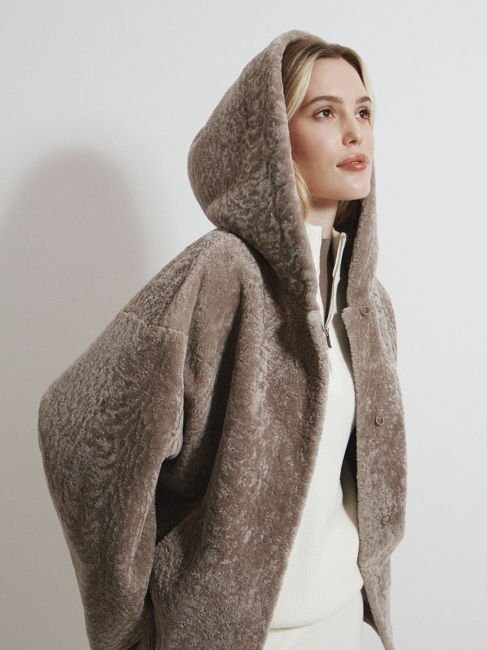 Женская шуба MAISON DAVID 4748693, бежево-серый