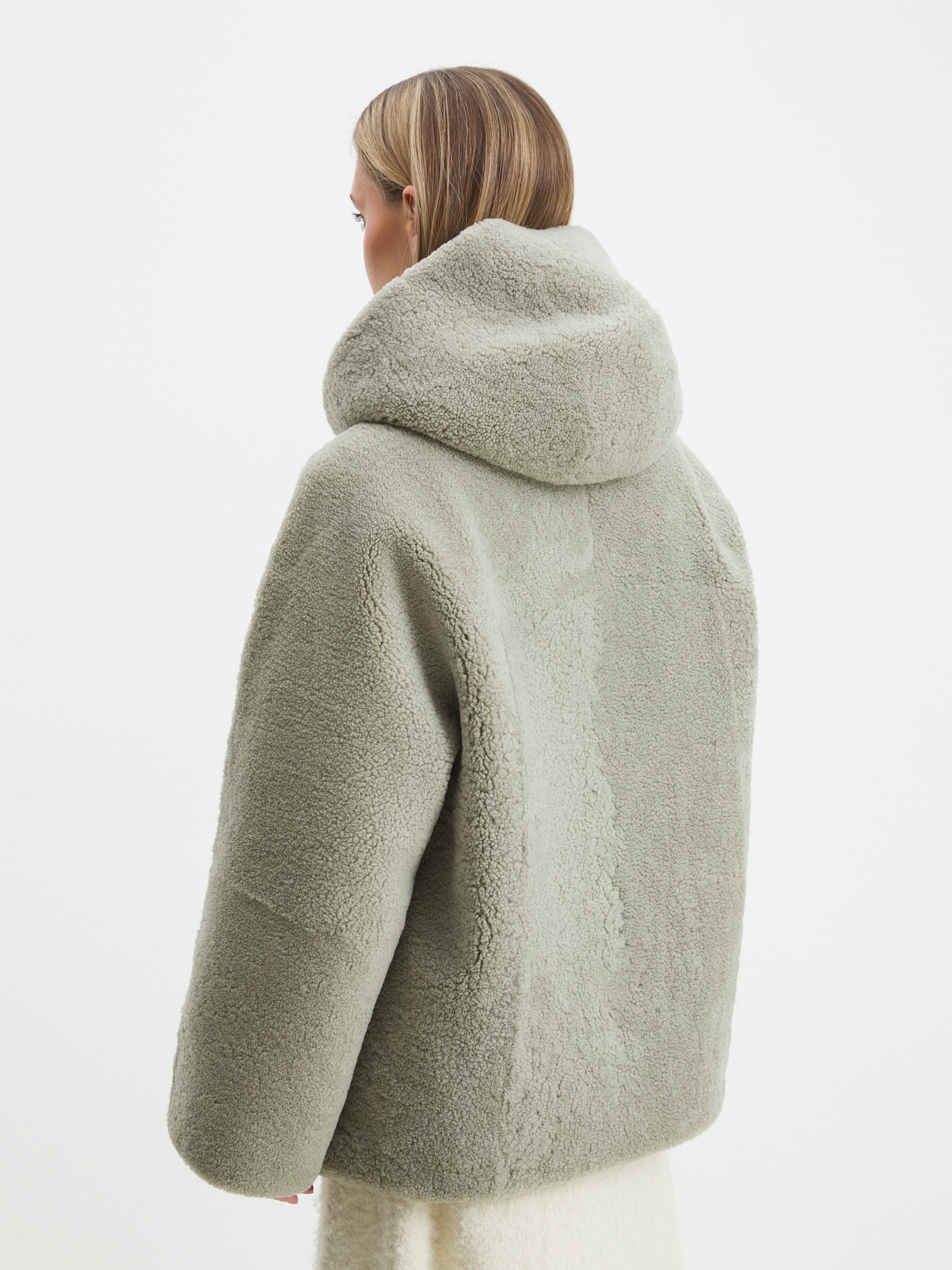 Женская шуба MAISON DAVID 4536001, фисташковый