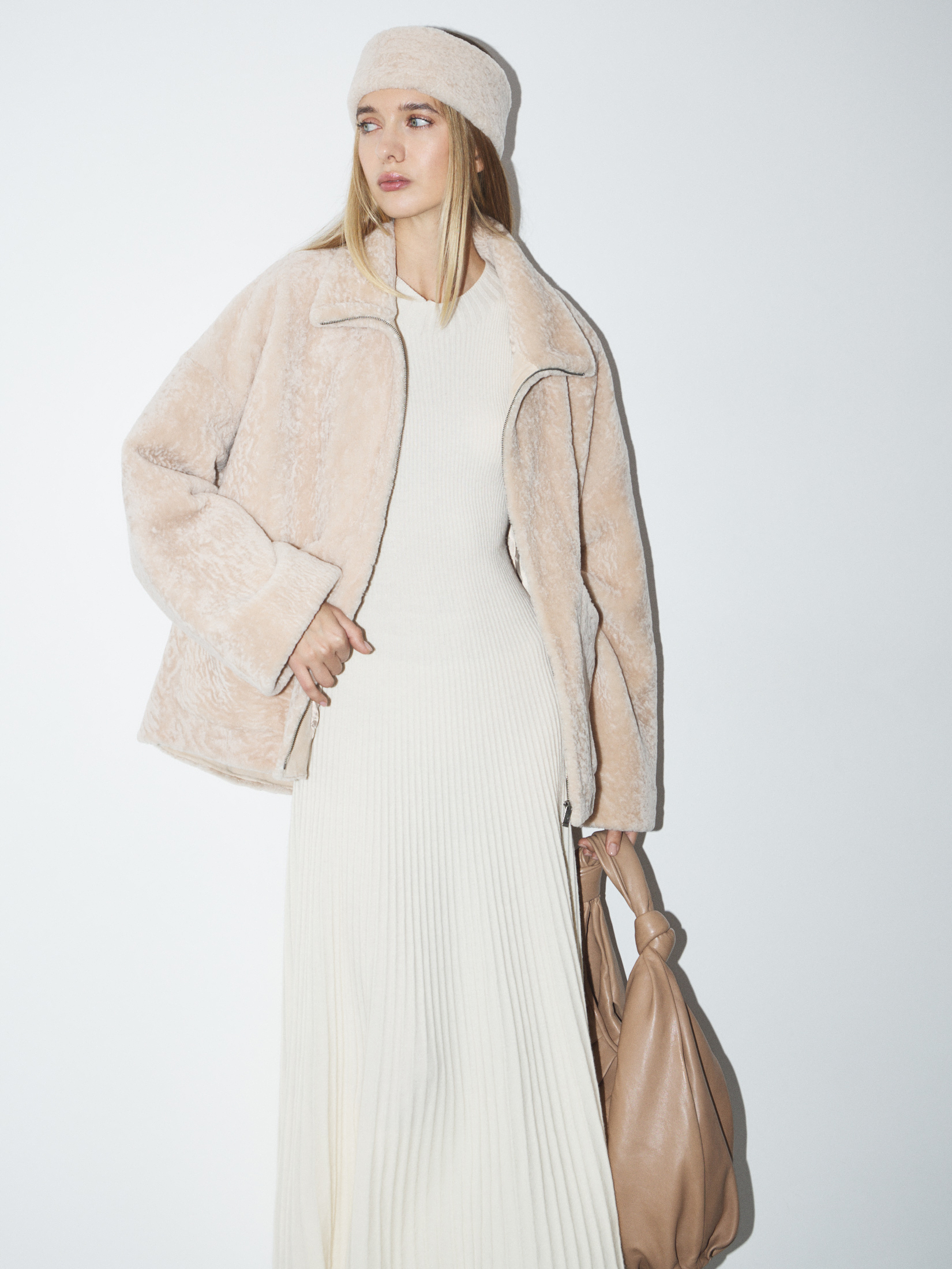 Женская шуба MAISON DAVID 4778982, розово-бежевый