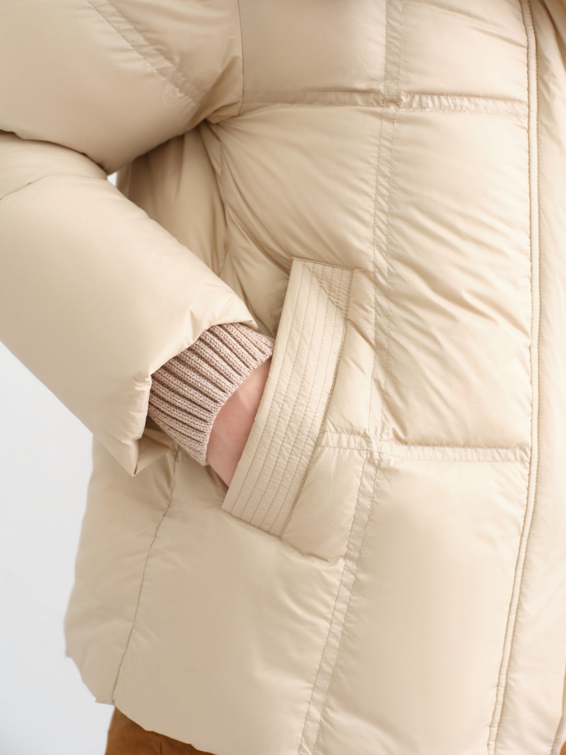 5400 р. 6670 р. Пуховая куртка//WDM 230562 - beige