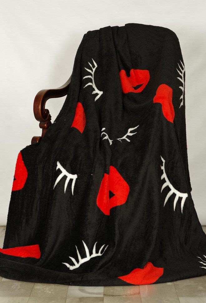 Плед плюшевый 2 спальный Губы PLGUB