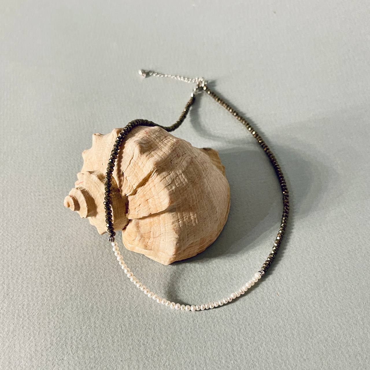 Радуга Самоцветов Бусы из Пирита и Жемчуга