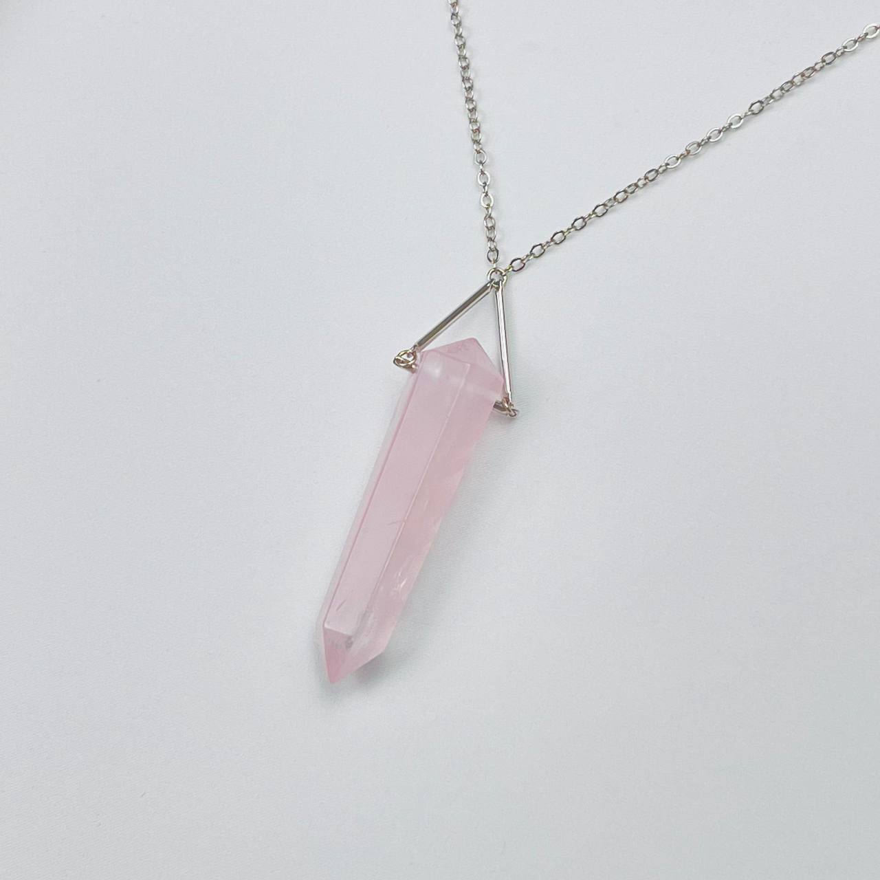 Радуга Самоцветов Колье на цепочке с Розовым кварцем