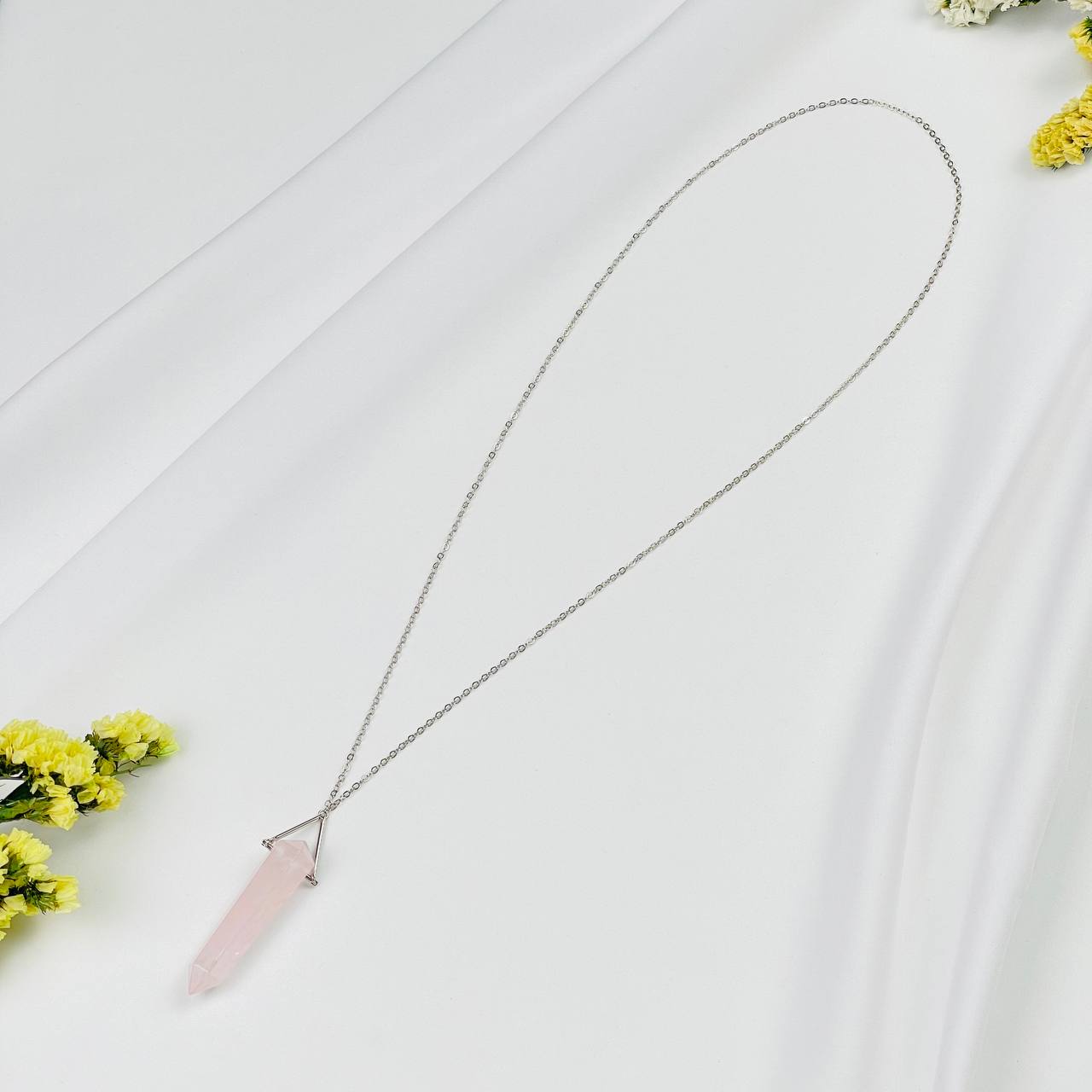 Радуга Самоцветов Колье на цепочке с Розовым кварцем