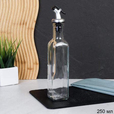 Емкость с дозатором для жидких специй 250 мл / GB-250 /уп 60/ 25 см