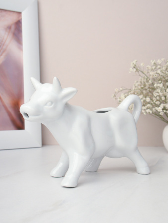 Фигурка кашпо+оберег Корова 17 см / FLM-255 /уп 36/молочник