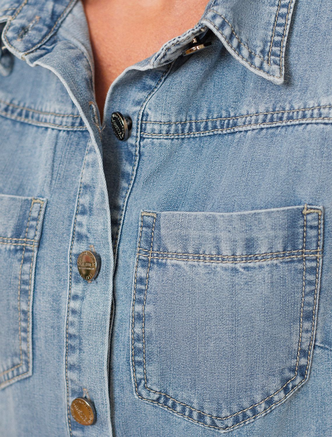 Платье из тонкого денима