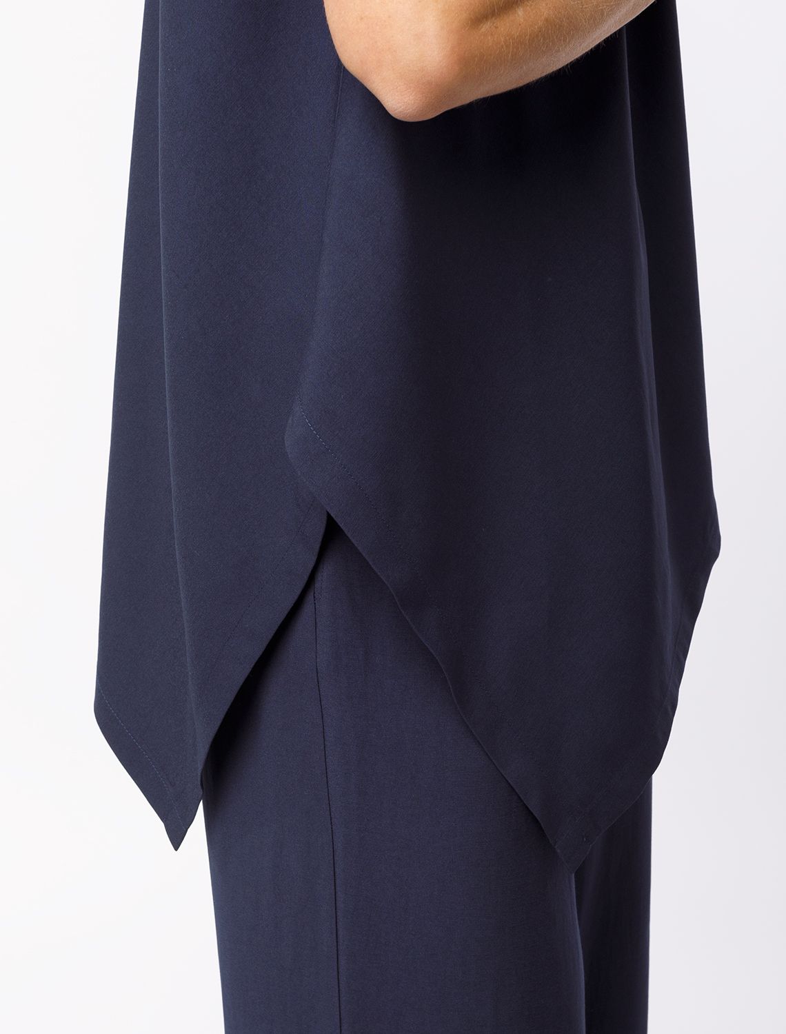 Удлиненный топ из плотного лиоцелла