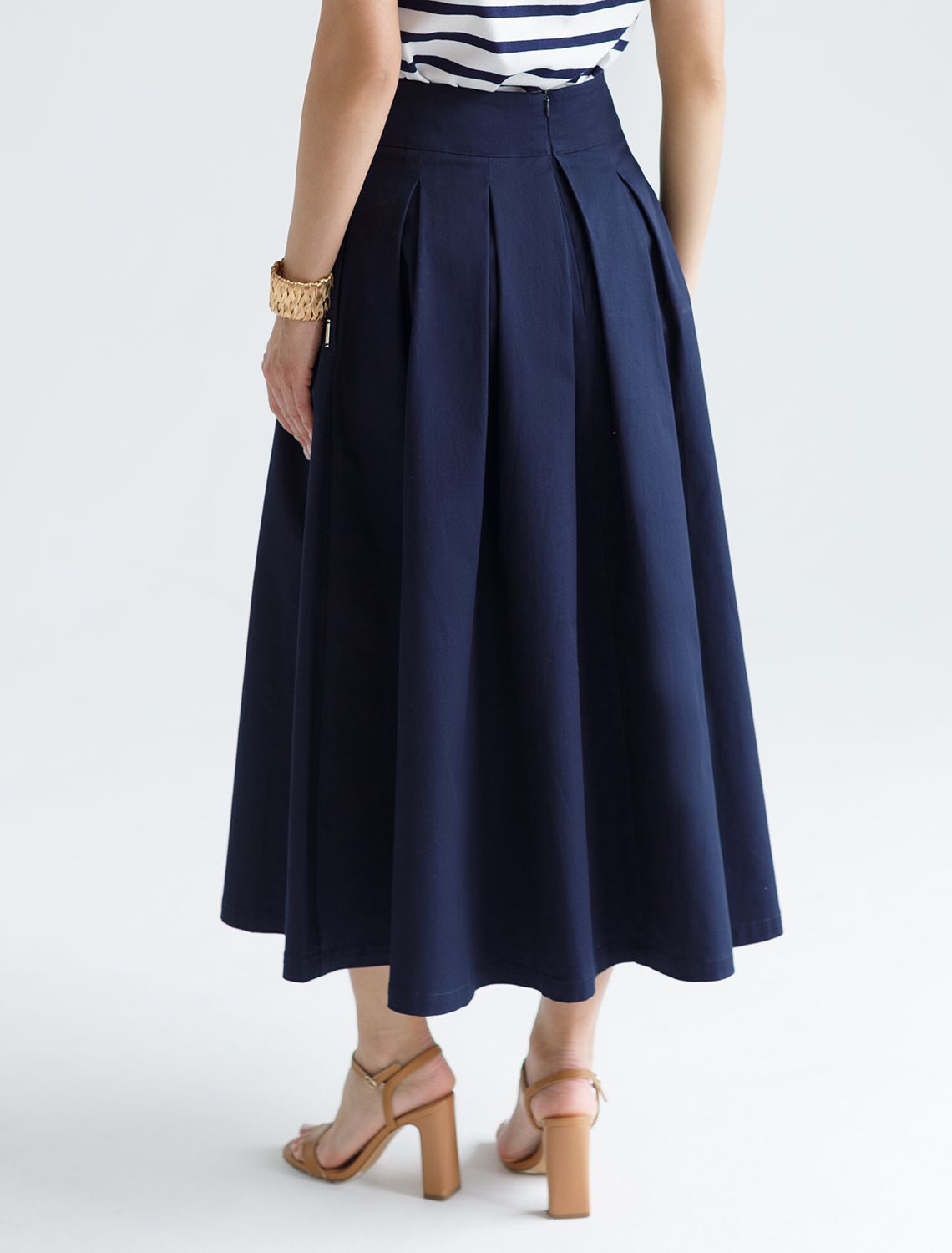 Юбка-миди свободного силуэта