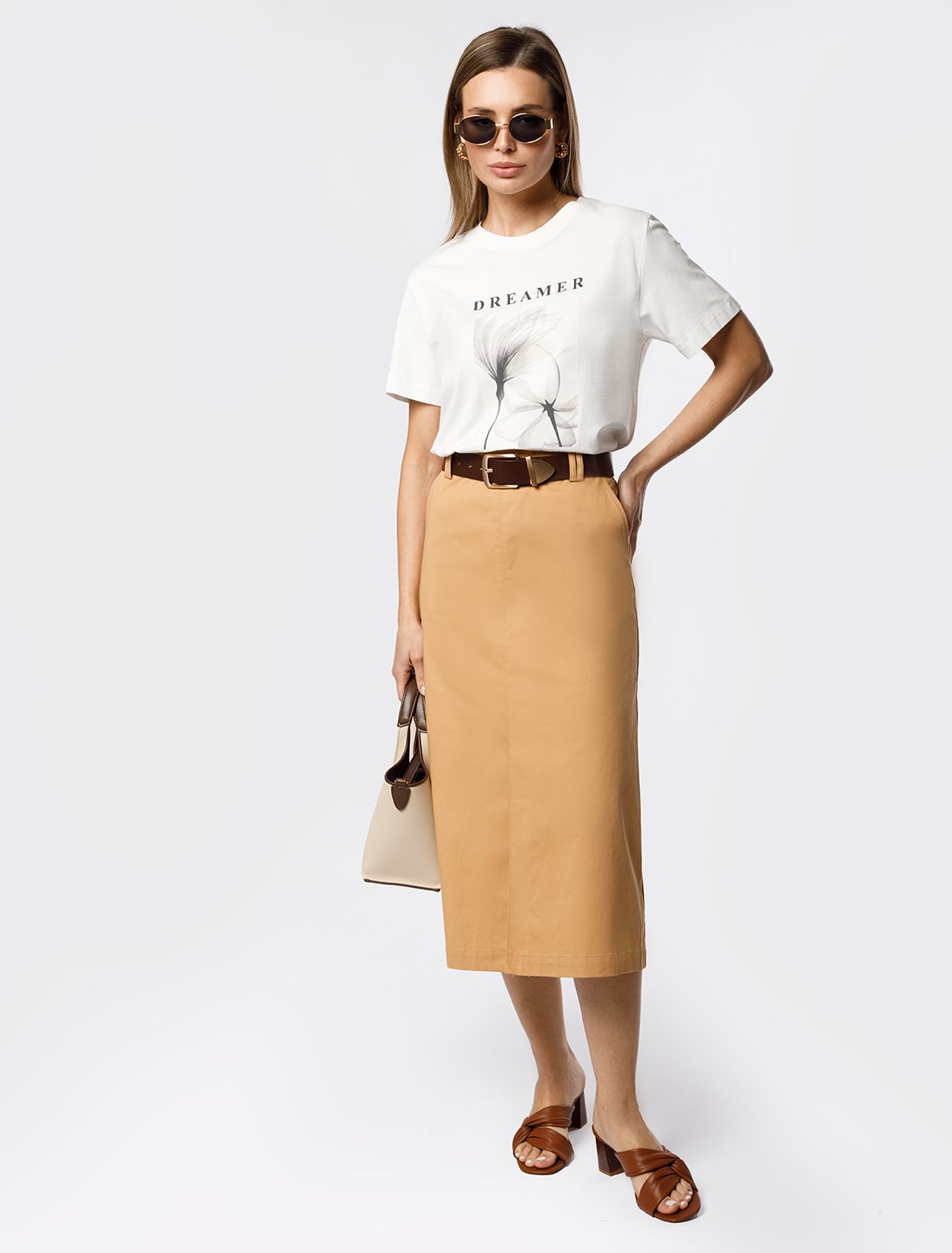 Футболка из премиального хлопка с авторским принтом