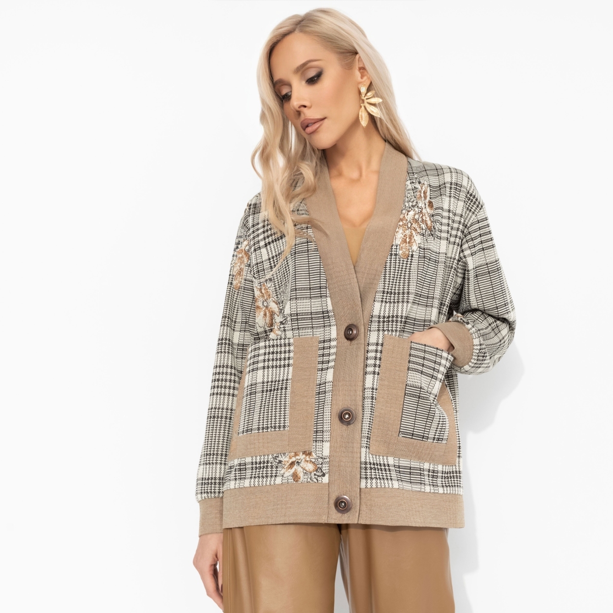 Кардиган с карманами, В модном режиме (классика)