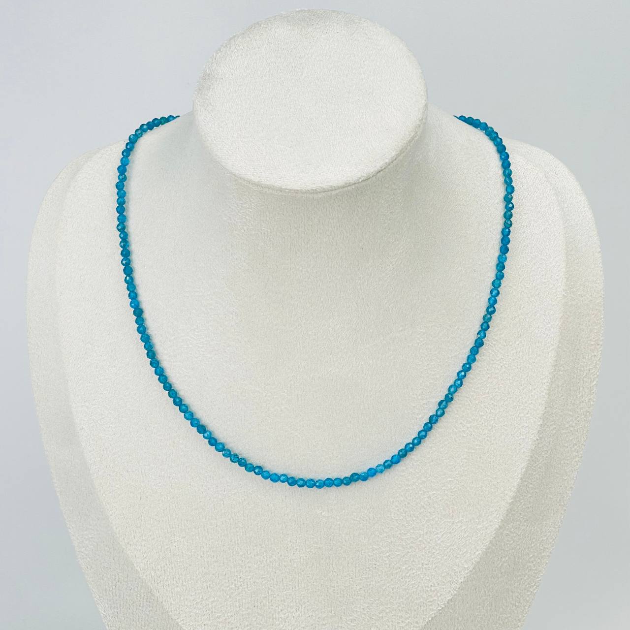 Радуга Самоцветов Колье из Апатита