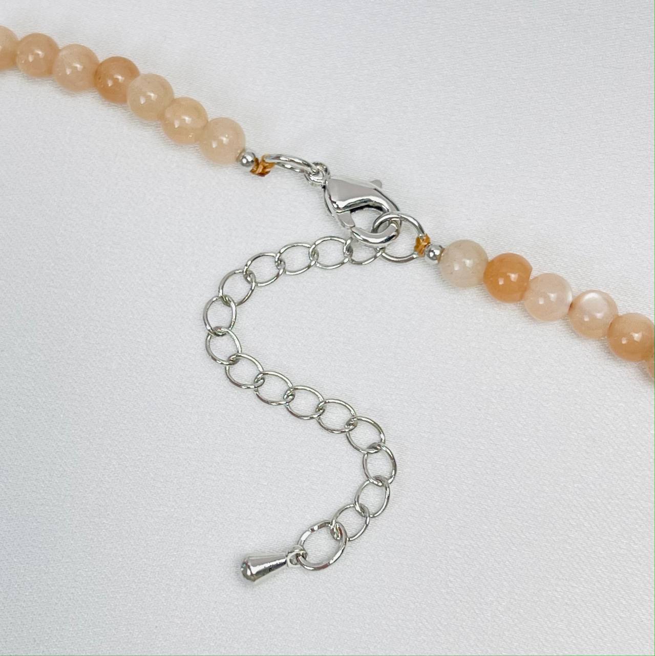 Радуга Самоцветов Бусы детские из Лунного камня и Перламутра