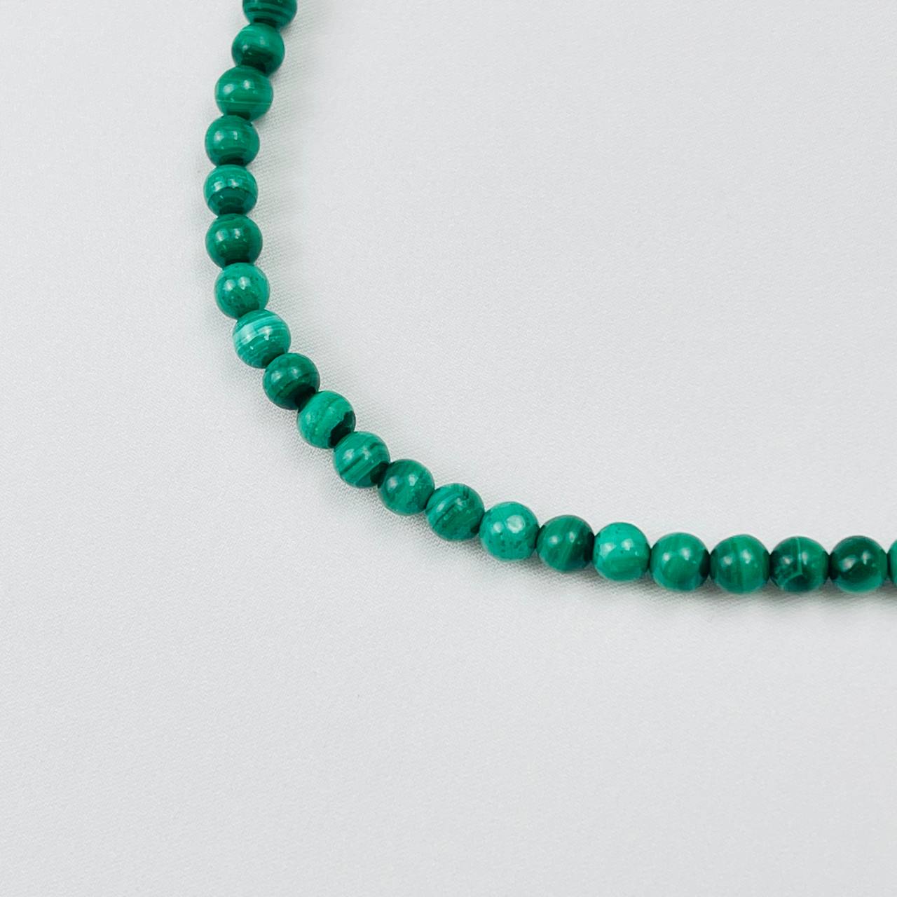 Радуга Самоцветов Бусы из Малахита