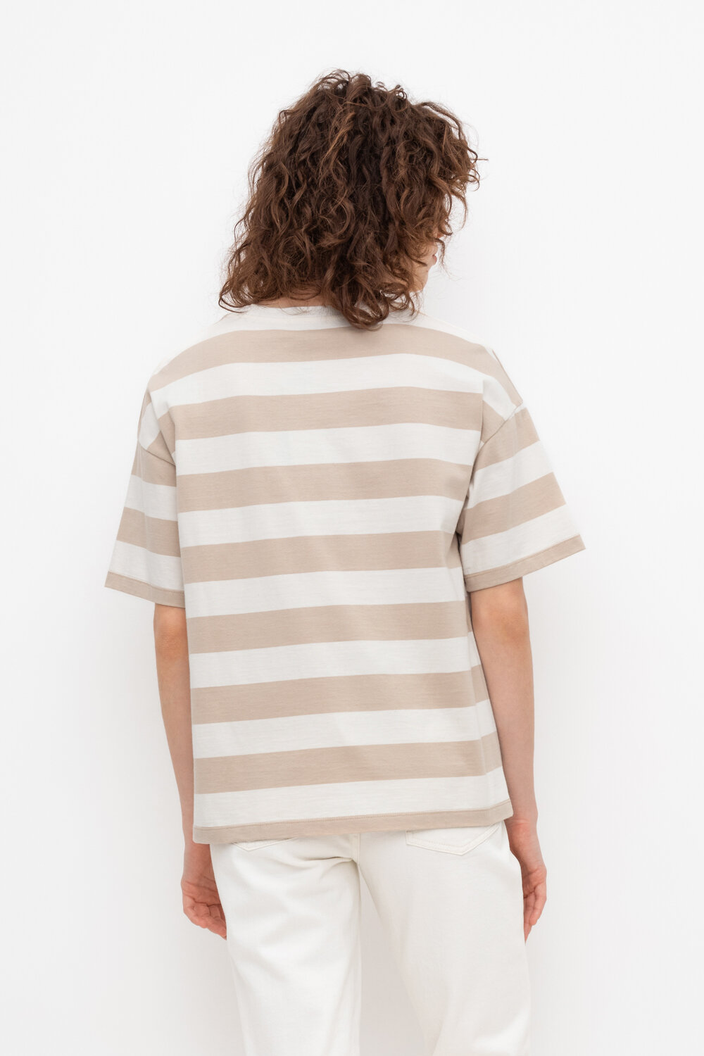 ст. цена1888руб.! VERY NEAT Фуфайка ЕВТ 3190темно-бежевый, полоска