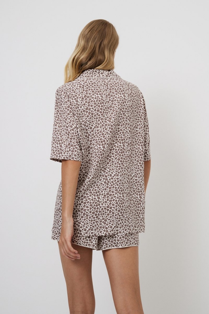 LUMIELLE Пижама женская с шортами ARUELLE 622043_bt