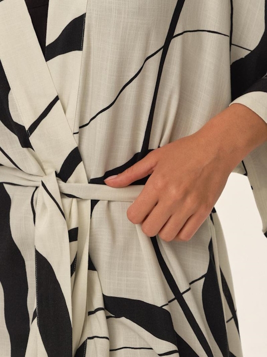 42049 JOYA/02X Халат женский ESOTIQ 612442_bt