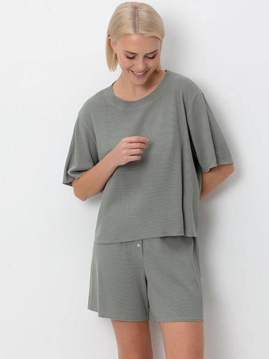 Пижама с шортами