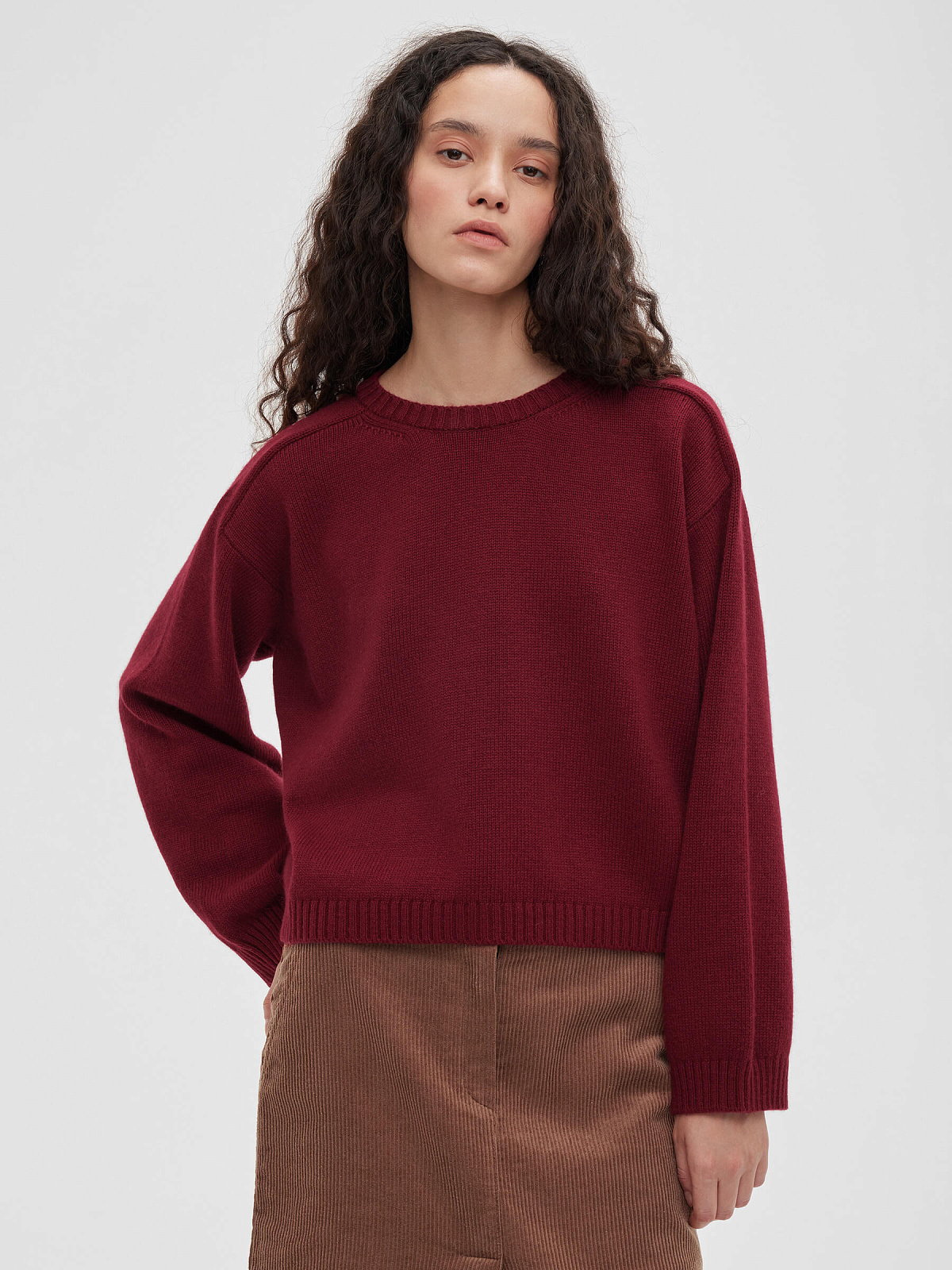 Джемпер с цельным плечом с ангорой, бордовый