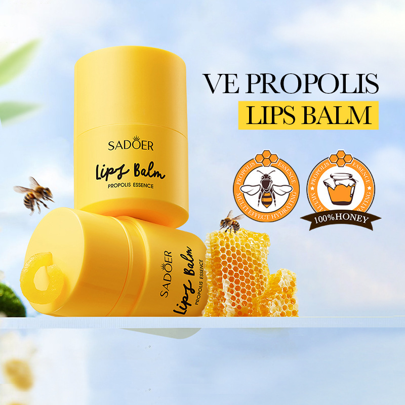 Бальзам для губ с витамином Е и прополисом SADOER Lips Balm propolis essence, 13 гр