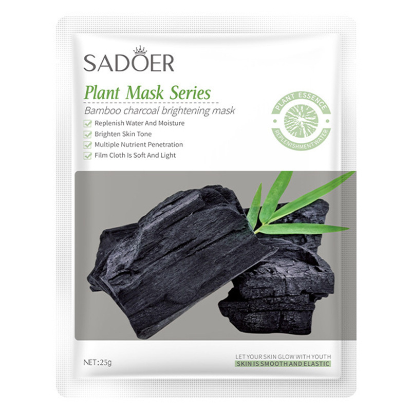 Тканевая осветляющая маска для лица с бамбуковым углем SADOER Bamboo charcoal brightening mask, 25 гр