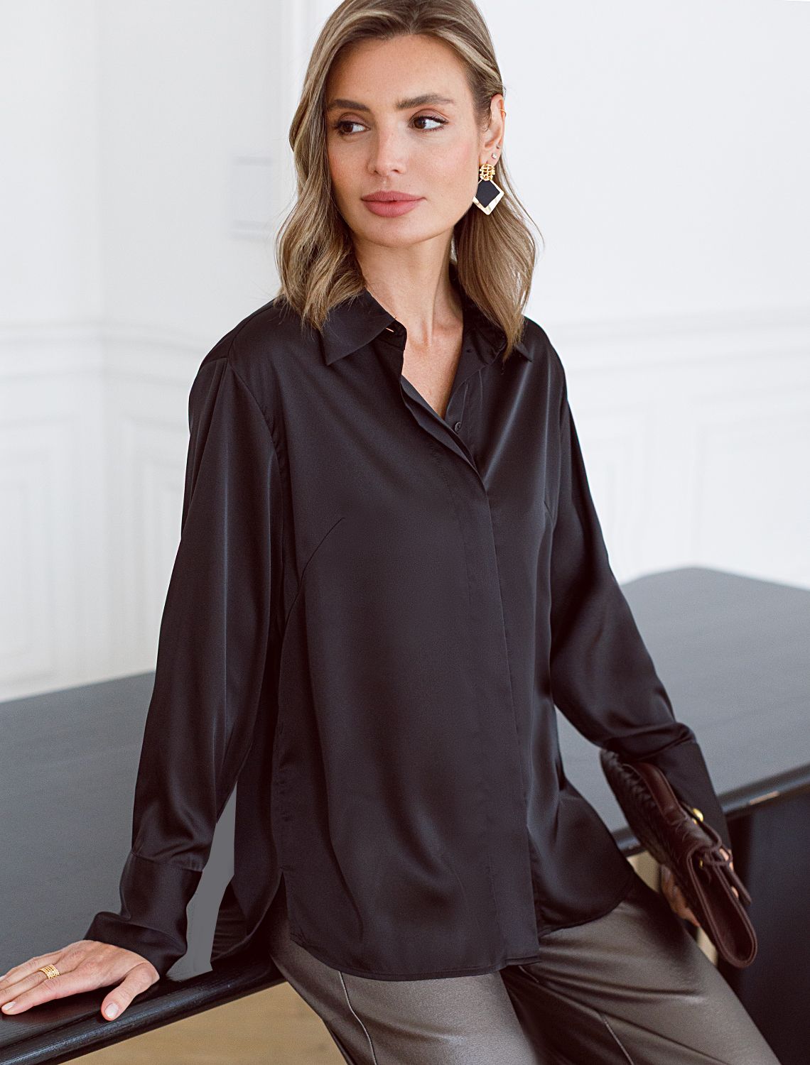 Блузка из сатина с эластаном