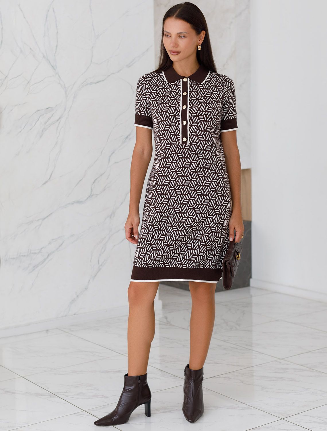 Ст.цена 2990р Платье жаккардовой вязки с кашемиром D32.110 кофейный