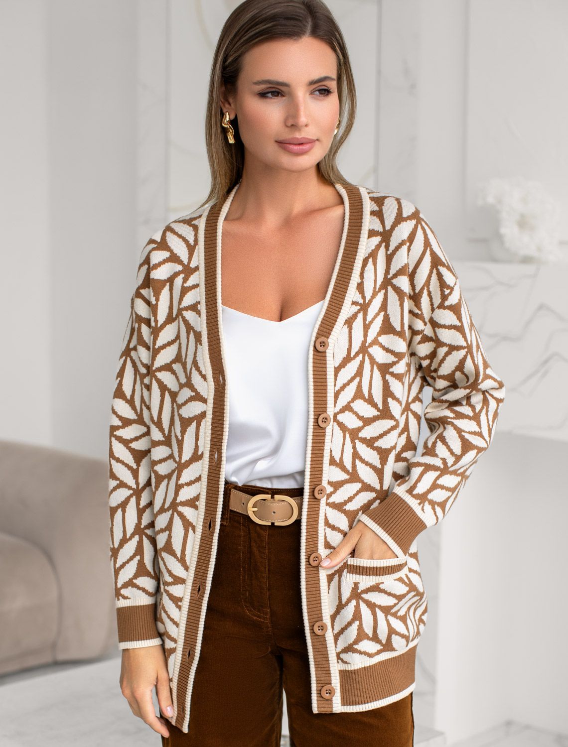 Ст.цена 3190р Кардиган жаккардовой вязки с кашемиром D31.130 карамельный-бежевый