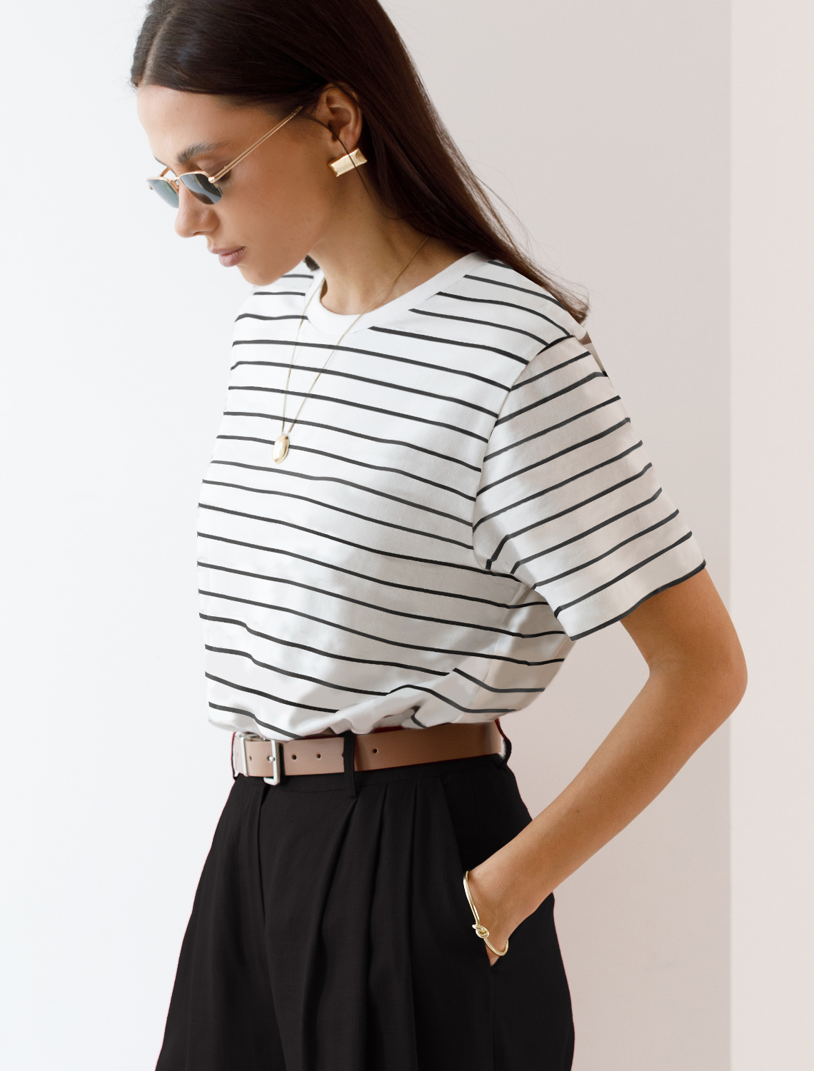 Ст.цена р Футболка из премиального хлопка с эластаном D49.983 белый-черный полоса