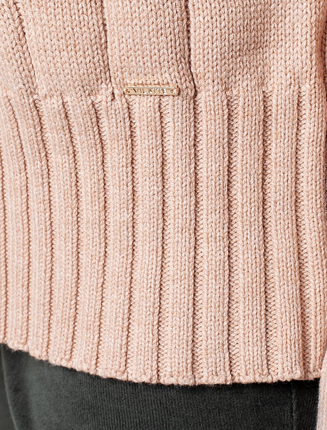 Ст.цена 2690р Теплый свитер из хлопка с акрилом крупной вязки D34.181 св.бежевый меланж