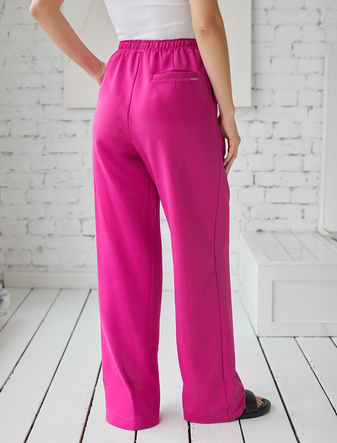 Свободные брюки из тонкого премиального футера с эластаном