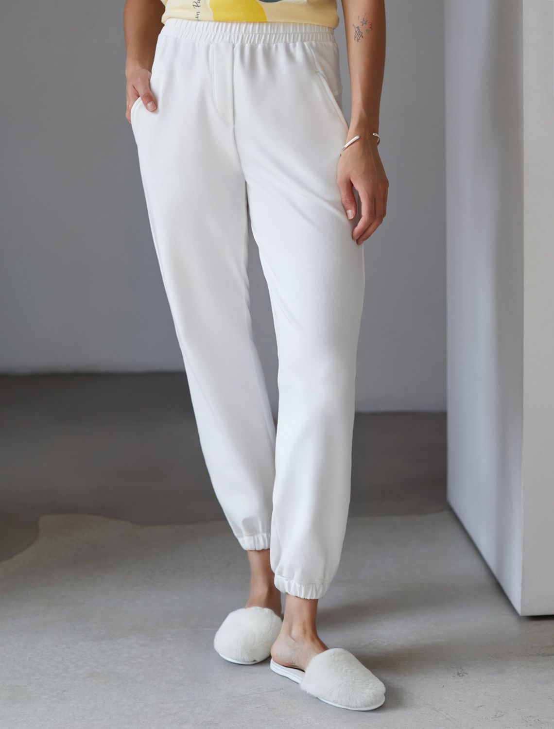 Брюки из тонкого премиального футера с эластаном