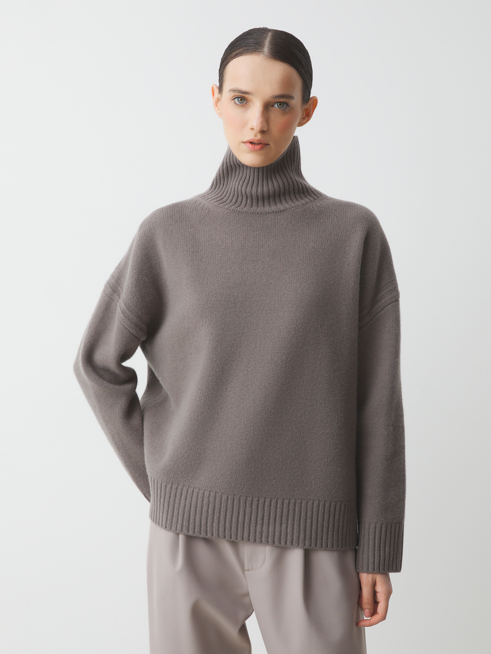 Женский свитер MAISON DAVID 4381753, коричневато-серый